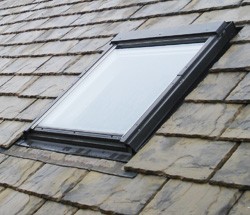 Easy clean skylights